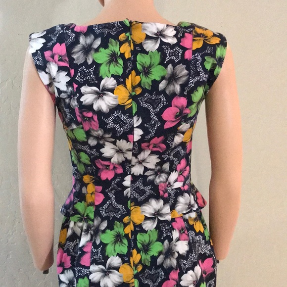 French Connection dress - Picture 4 of 8